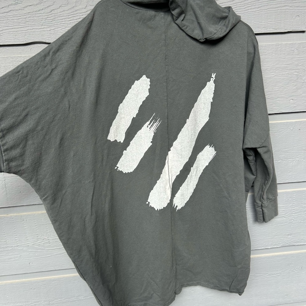 Charcoal Graphic Men's Hoodie